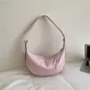 Bolso de hombro de cuero suave tipo cuerno 2026 transfronterizo, bolso de axila simple versátil casual, bolso de hombro de cuero encerado de moda para el día a día