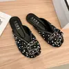 Moda para Mujer Nuevo Estilo 2026 Versátil Verano Pedrería Nuevas Medias Zapatillas Cerradas para Mujer Suela Plana Zapatos Perezosos