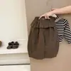 Nuevo atuendo de otoño para niñas: conjunto de dos piezas estilo coreano para bebés niñas, con top a rayas de manga larga y shorts elegantes color café