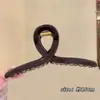 Elegante pinza de garra floral para peinado semi-recogido, nuevo modelo 2026 para mujer, pinza de tiburón de tamaño mediano para la parte trasera de la cabeza, accesorio para el cabello
