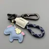 Año del Caballo Llavero Colgante Creativo de Cuero con Forma de Caballo Práctico Lujo Ligero Caballo del Zodiaco Regalo de Año Nuevo Mascota del Año del Caballo Regalo