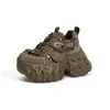 Zapatos de plataforma gruesa estilo "dad shoes" para mujer, nueva colección otoño 2026, ligeros y casuales, adecuados para mujeres menudas, versátiles y con un tacón oculto para mayor altura