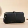 Bolsa de Cosméticos de Cuero Extra Larga y Grande para Mujer, Bolsa Multifuncional para Productos de Cuidado de la Piel y Cosméticos, Neceser de Piel de Vaca Dorado para Mujer