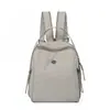 Mochila pequeña moderna y suave para mujer, mochila de doble hombro de tela de nailon ligera, nuevo modelo 2026 para viajes y desplazamientos
