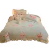 Conjunto de Roupa de Cama Fofo de Lã de Leite Quatro Peças Inverno Plush Dupla Face Capa de Edredom Lençol de Fleece Coral Conjunto de Três Peças para Dormitório