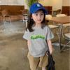 Ropa Infantil Estilo Coreano Mediana-Grande Camiseta de Manga Corta de Algodón Puro con Estampado de Letras Verano Niños Blanco Niña Absorbente de Sudor Top de Media Manga Trendy