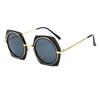 Gafas de Sol Cuadradas Nuevas 2026, Estilo Punk Europeo y Americano, Gafas de Sol con Protección UV, Adecuadas para Conducir al Aire Libre y Efecto Adelgazante