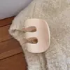 Presilha de Cabelo Garra Média em Forma de M Estilo Francês de Luxo Leve com Toque de Alto Padrão, Simples Presilha Tubarão para Parte de Trás da Cabeça, Grampo de Cabelo Versátil de Cor Sólida