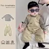 Conjunto de Roupa de Primavera e Outono para Bebê, Conjunto de Duas Peças com Suspensórios, Calça Estilosa com Suspensórios Estilo Coreano para Meninos e Meninas