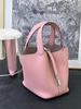 Bolsa Saco de Couro Genuíno Grande Capacidade Nova Verão 2024 Bolsa Cesta de Legumes com Senso Avançado Bolsa Feminina Casual Diária Versátil