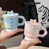 Taza floral de retazos estilo Ins con tapa, taza de cerámica con lazo, taza de desayuno para chica de oficina, venta al por mayor
