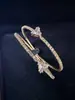 Pulsera de moda personalizada electrochapada en aleación, anillo de varias filas, pulsera abierta, temperamento de alta gama, pulsera de diamantes de imitación al por mayor