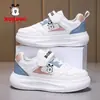 Zapatos Infantiles Bobdog Zapatos Blancos Pequeños Infantiles Primavera y Otoño Nuevos de Piel Impermeables Zapatos Deportivos Infantiles Ligeros Casuales Zapatos de Tabla Tendencia