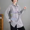 Camisa de Algodón Bordada de Longitud Media y Manga Larga 2026, Rayada Versátil Artística Talla Grande Blusa Holgada