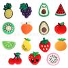 Frutas e vegetais sapatos de jardim de borracha macia fivela decorativa acessórios diy decoração cross-border atacado desenhos animados comida buraco sapatos