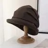 Sombrero de pescador plisado de pana coreana de alta calidad para otoño, color liso, estilo casual versátil, sombrero tipo cubo elegante
