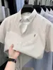 Diretamente do Fabricante, Camisa Polo Masculina 100% Algodão Puro com Listras Finas e Bordado Exquisite, Camisa Casual de Verão, Disponível para Dropshipping