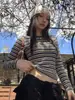 Camiseta de manga larga a rayas chic retro americana para mujer, top ajustado de bloques de color para primavera y otoño