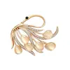 Broche de Mariposa Vintage para Mujer, Pin de Nicho de Alta Gama, Elegante y con Estilo, para Fijar Ropa y Trajes, Joyería de Perlas al por Mayor