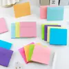 Notas adhesivas de colores fluorescentes transfronterizas al por mayor, blocs de notas para agenda multicolor desprendibles, notas de mensaje de oficina reutilizables con adhesivo fuerte