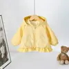 Chaqueta Amarilla Custodia con Bolsillo de Estrella para Niñas, Estilo Nuevo de Primavera y Otoño, con Capucha, Volantes y Encaje, Top Lindo para Niños Pequeños