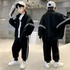 Conjunto para niños Zhili, niños, conjunto 2026 otoño nuevo, top de manga larga para niños y pantalones de primavera/otoño para bebé, atuendo moderno de dos piezas