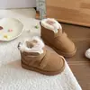 Botas de Nieve Cálidas de Invierno 2025 de Algodón Grueso Grandes para Niños Niños Medianos y Grandes Velcro Niñas Zapatos de Algodón a Prueba de Frío Botas de Algodón