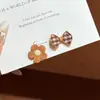 Pendientes de Lazo Otoño e Invierno, Pendientes de Flor Asimétricos, Nuevos Elegantes 2025, Celebridad de Internet, Pendientes Versátiles y de Alta Gama