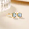 Pendientes de Plata de Ley S925 Yuebao Jewelry con Borde Ondulado de Aguamarina, Frescos y Sencillos, Adecuados para el Trabajo Diario, Pendientes de Plata Suaves y Versátiles