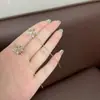 Pendientes de Borla con Forma de Flor Exquisitos y Súper Brillantes Incrustados con Diamantes, Populares Transfronterizos Europeos y Americanos, Pendientes Versátiles de Moda y Elegantes, de Alta Resistencia