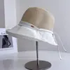 Sombrero de Pescador Simple Artístico de Retazos Textiles para Mujer, Sombrero de Cubo Transpirable con Protección Solar para el Verano, Sombrero de Paja de Vacaciones de Viaje Tendencia