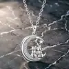 Colar com Pingente de Gato e Lua em Ouro Rosé para Mulheres, Corrente para Clavícula com Design de Nicho de Luxo Leve, Presente de Alto Padrão para Casais