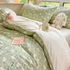 Nueva cama de algodón de clase A para madres e hijos de 120 grados, juego de cuatro piezas para el hogar, juego de tres piezas para dormitorio de estudiantes con diseño floral, venta al por mayor