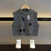 Conjunto de Ropa de Otoño para Niños 2026 Nuevo Elegante Fresco Chaleco Suéter Conjunto de Tres Piezas Ropa de Bebé de Moda