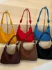 Bolso tipo Dumpling Transfronterizo para Mujer 2026 Nuevo de Gran Capacidad para el Trabajo Bolso de Mujer de Ante Bolso de Hombro de Moda para Estudiante Universitario
