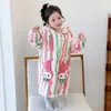 Pijama para niña, franela de otoño e invierno, felpa de coral engrosada, bata infantil nuevo estilo 2026, ropa de dormir para bebé niña