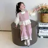 Conjunto de Três Peças Estilo Pequena Chanel para Meninas Primavera e Outono Novo Fashionável Estiloso Conjunto de Três Peças para Crianças Bebês Crianças Pequenas