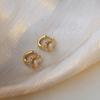Pendientes de plata 925 con forma de flor de perla y aguja, de alta gama, ligeros, de lujo, elegantes, con diseño de nicho, joyería para las orejas para mujer.