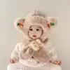 Sombrero y Bufanda de Peluche Todo en Uno para Niños para Otoño e Invierno, Sombrero con Protección para las Orejas para Niños, Conjunto Lindo de Dos Piezas de Dibujos Animados para Niñas