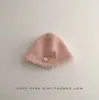 Sombrero para Niños Otoño e Invierno Cálido Grueso de Felpa Tipo Cubo para Niñas, Elegante Versión Coreana de Punto Sombrero de Pescador Moderno