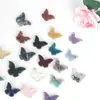 Adornos de mariposa tallados en cristal natural, especímenes de mineral de piedra en bruto de colores, decoración de escritorio, artesanías de cristal al por mayor