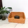 Imitação de rattan cesta de frutas de rattan cesta de frutas supermercado lanche cesta de armazenamento tecido pão plástico de frutas e vegetais quadro de exibição