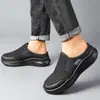 Sapatos Masculinos Casuais Slip-On de Malha Respirável para o Verão, Antiderrapantes, Resistentes ao Desgaste, com Solado Macio, Novos, Venda Quente Transfronteiriça