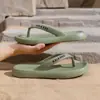 Chanclas Ligeras de Eva para Hombre para Verano, Suela Suave, Cómodas, Antideslizantes, Resistentes al Olor, Sandalias de Playa