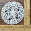 Nuevo Posavasos Redondo Tela de Encaje Bordada Blanca Pegatina DIY Hecho a Mano Francés Hueco Fino Ropa Encaje Accesorios