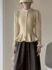 Cardigan Tricotado de Design Suave Estilo Francês com Borda Franzida para Mulheres, Casaco Suéter Grosso Emagrecedor que Marca a Cintura para Outono e Inverno, Elegante e Versátil