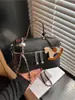 Moda Versátil de Caja Nueva para Primavera/Verano 2026 con un Toque de Lujo, Diseño de Nicho, Estilo Coreano Bolso Pequeño Cuadrado con Cadena Cruzada