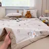 2026 Nuevo Modelo Clase A Hilo Bouclé Estampado Colcha de Verano Colcha de Aire Acondicionado Juego de Cuatro Piezas para Verano
