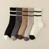 Calcetines de Dibujos Animados Estilo Japonés para Mujer, Calcetines de Media Pantorrilla, Calcetines Lindos de Moda Otoño e Invierno de Alto Valor Estético para Vacaciones de Navidad, Deportivos, Estudiantes