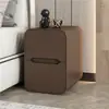 Novo Modelo 2026 Borda Estreita Madeira Maciça Quarto Mini Mesa de Cabeceira para Espaços Pequenos, Ultra-Estreita Moderna Minimalista Acabamento em Couro de Luxo Leve